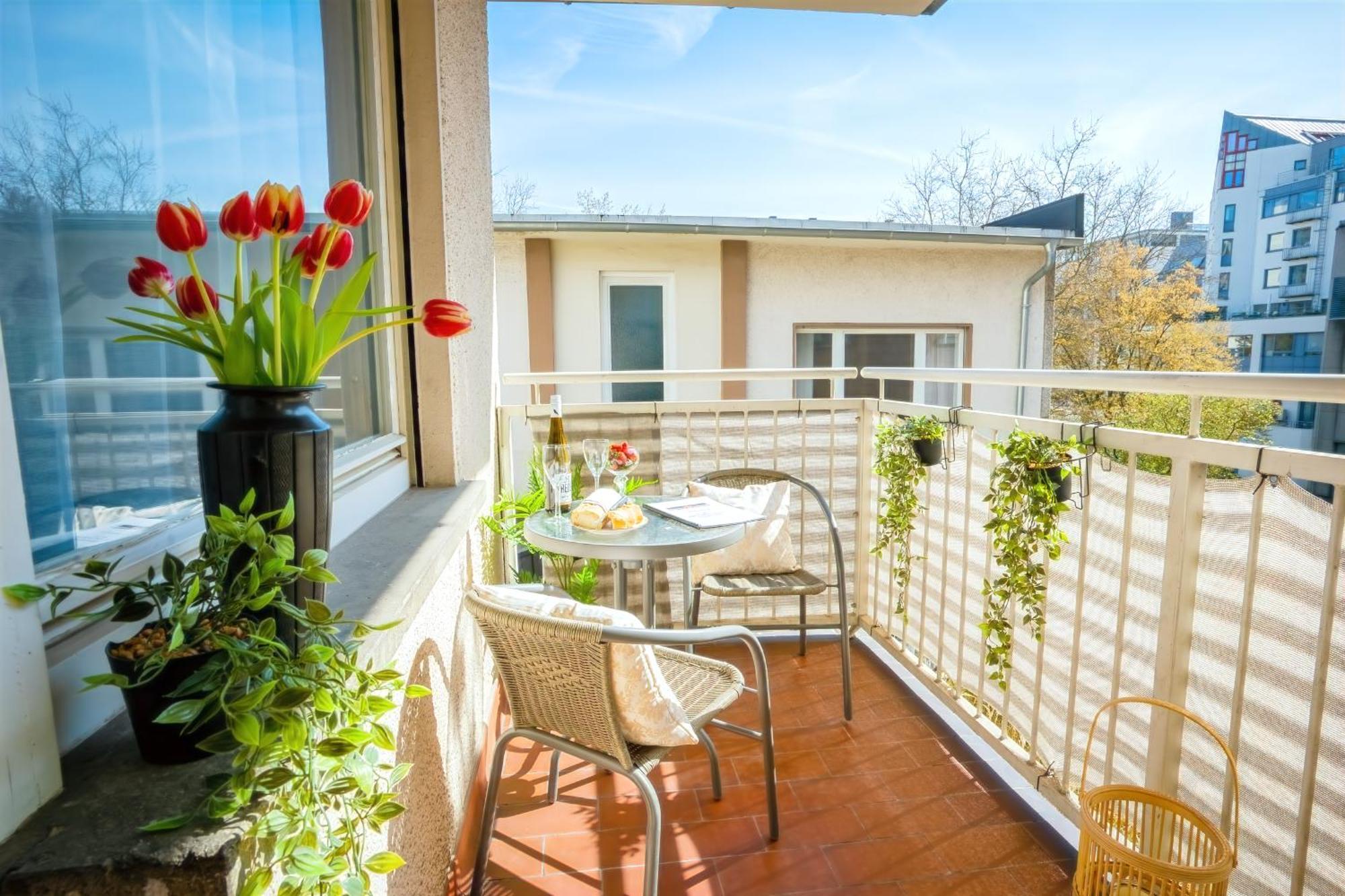 The Big Muenster Fuer Bis Zu 12, Whirlpool, Sauna, Zentral, Tischfussball, Balkon, Gasgrill 乌尔姆 外观 照片