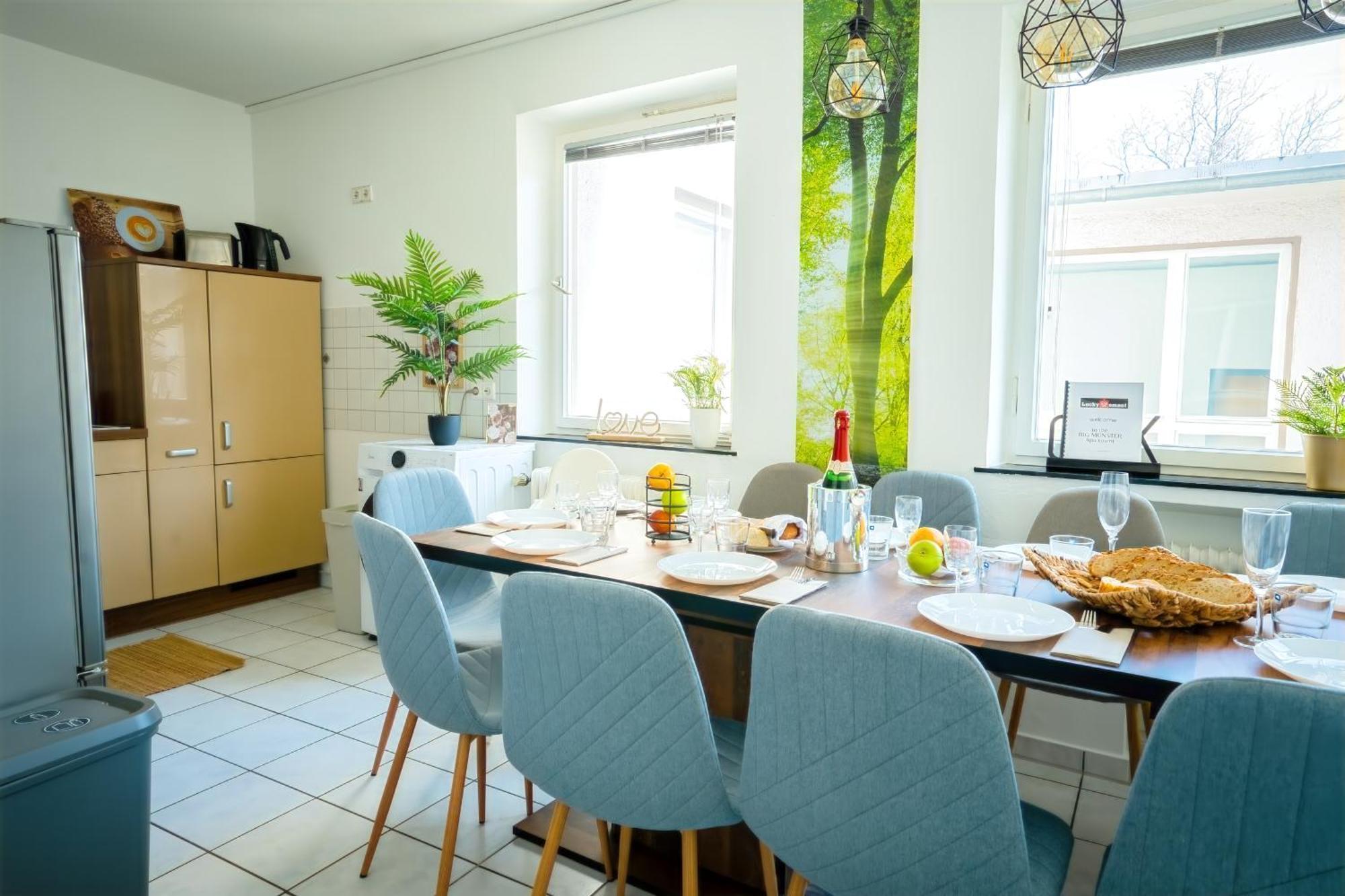 The Big Muenster Fuer Bis Zu 12, Whirlpool, Sauna, Zentral, Tischfussball, Balkon, Gasgrill 乌尔姆 外观 照片