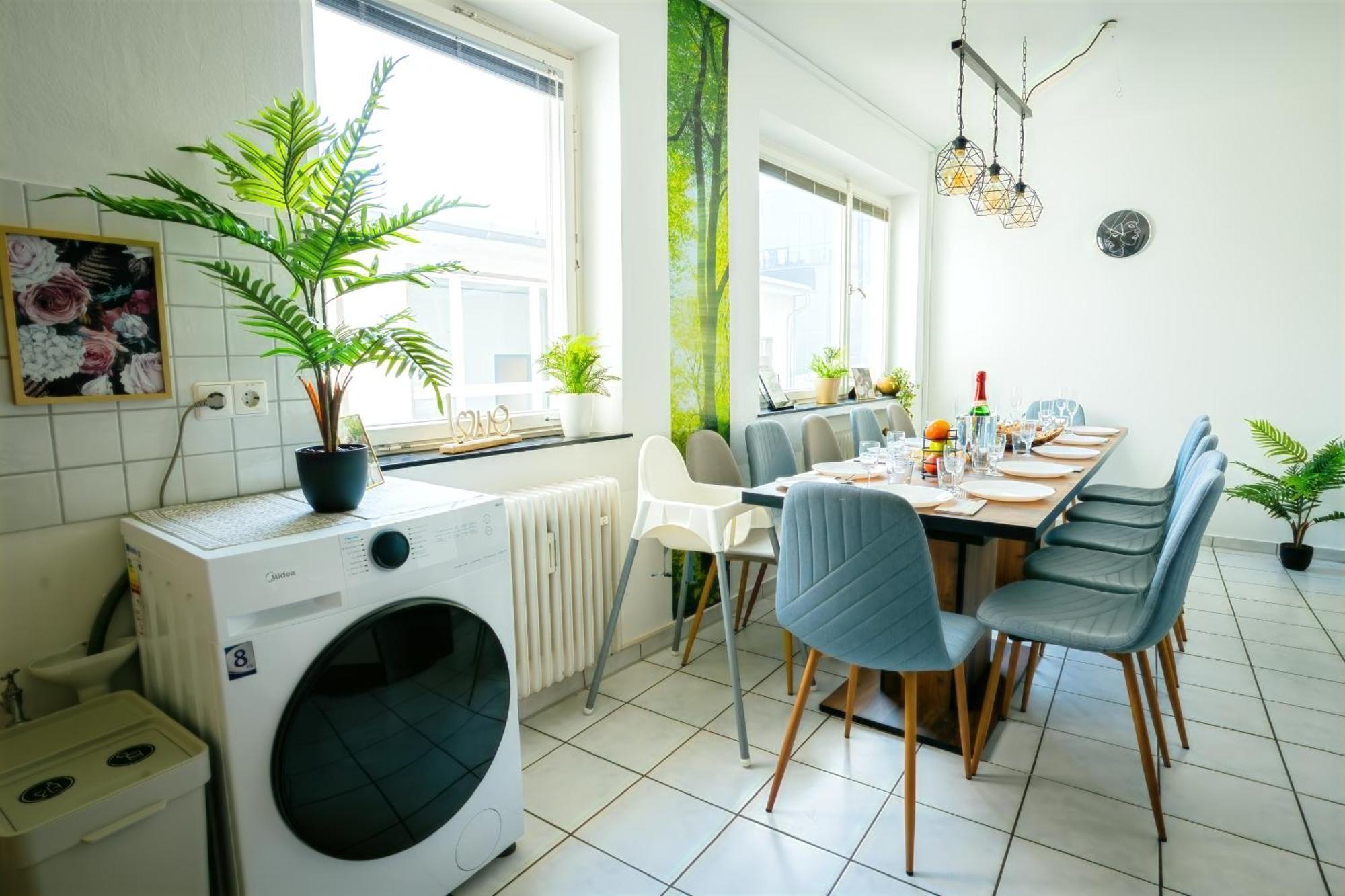 The Big Muenster Fuer Bis Zu 12, Whirlpool, Sauna, Zentral, Tischfussball, Balkon, Gasgrill 乌尔姆 外观 照片